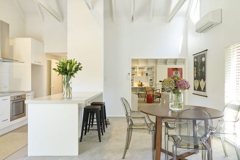 Photo of property in 36 Greers Road, Burnside, Christchurch, 8041