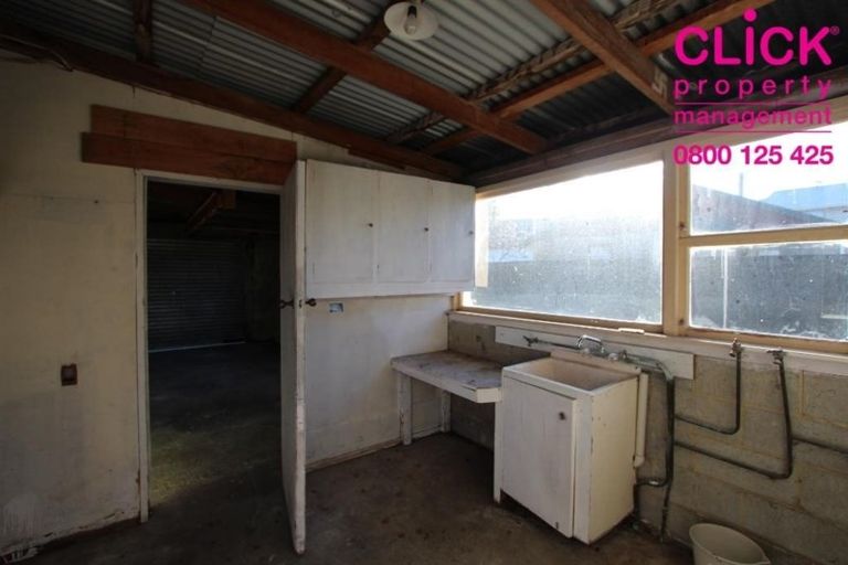 Photo of property in 74 Queens Drive, Saint Kilda, Dunedin, 9012