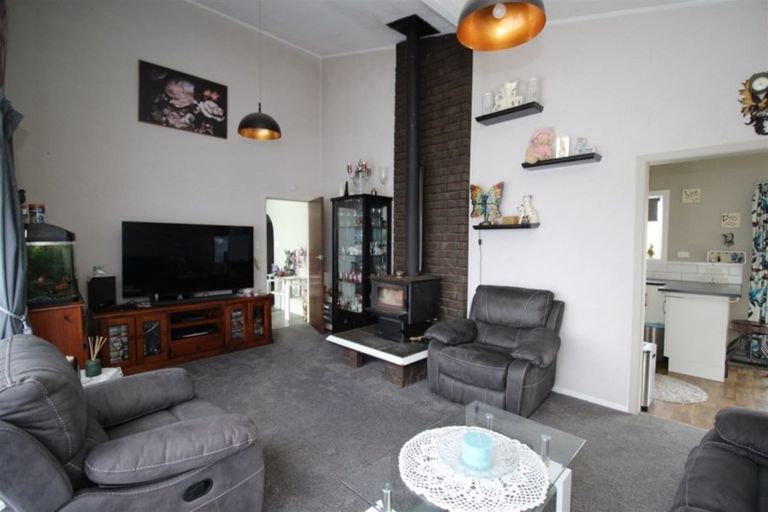 Photo of property in 43 Aotea Crescent, Tokoroa, 3420