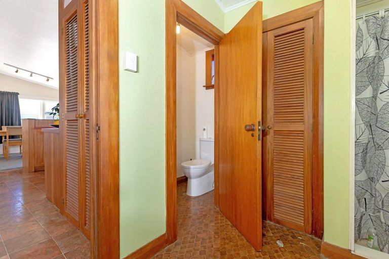 Photo of property in 208 Kahutia Street, Gisborne, 4010