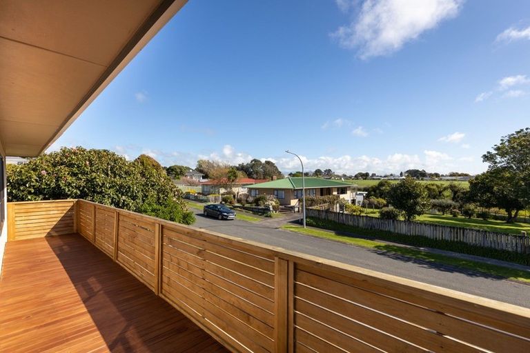 Photo of property in 6 Silby Street, Waitara, 4320