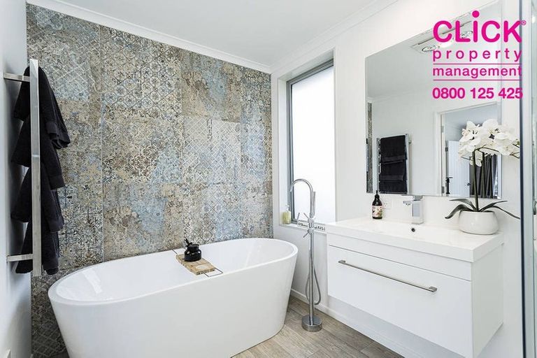 Photo of property in 1 Catalina Lane, Waldronville, Dunedin, 9018