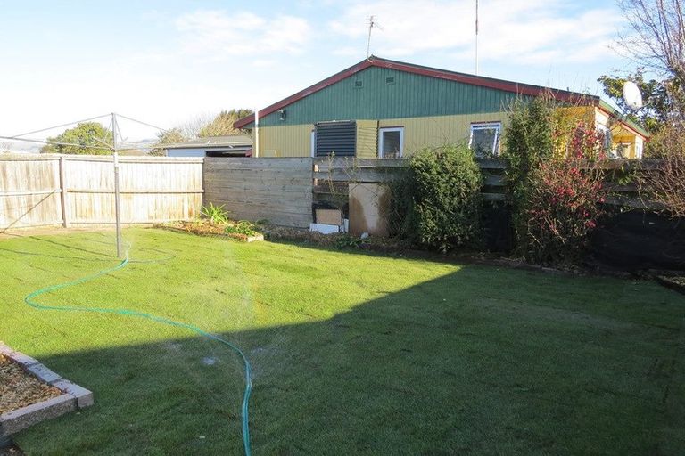 Photo of property in 64 Rowan Avenue, Aranui, Christchurch, 8061