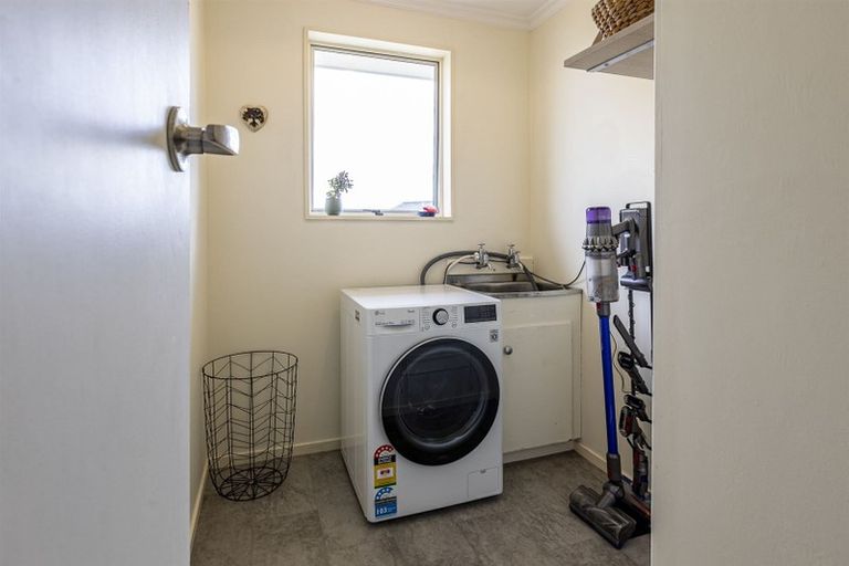 Photo of property in 8 Heatherlea Heights, Feilding, 4702