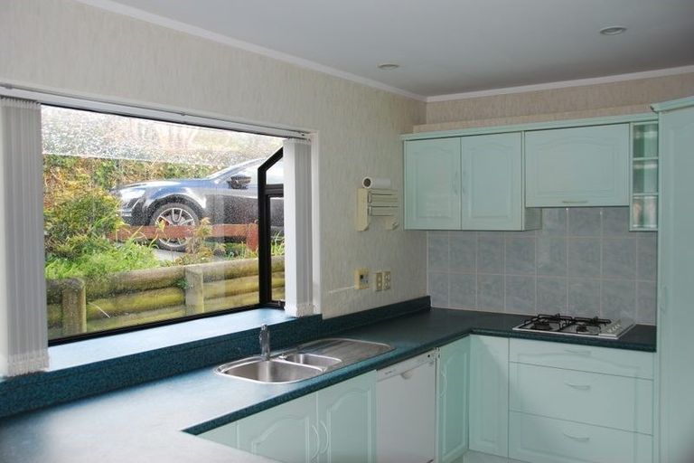 Photo of property in 33 Ironside Road, Johnsonville, Wellington, 6037