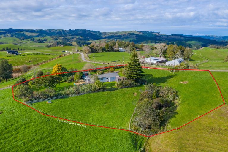 Photo of property in 183 Checkley Road, Raglan, 3295