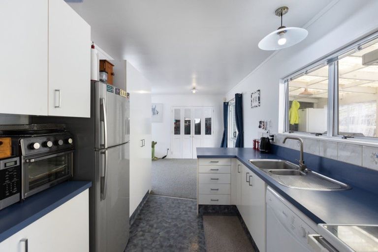 Photo of property in 221 Waitao Road, Waitao, Tauranga, 3175