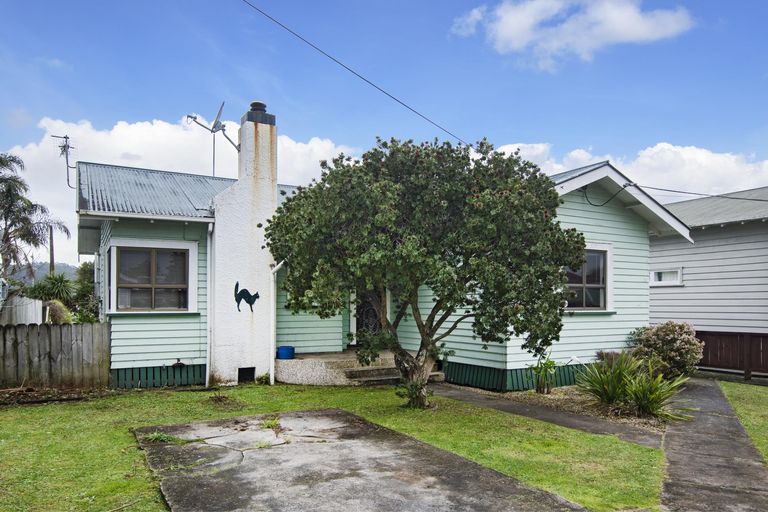 Photo of property in 3 Cooke Street, Avenues, Whangarei, 0110