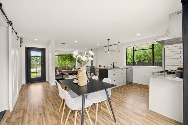 Photo of property in 8 Ardmore Place, Bishopdale, Christchurch, 8053