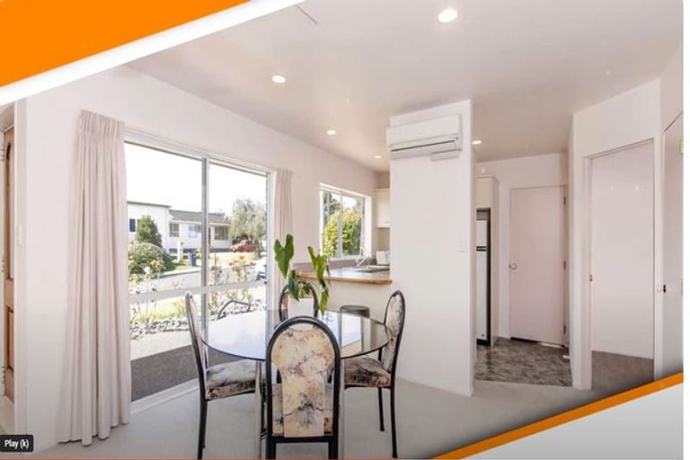 Photo of property in 2a Geordie Street, Henderson, Auckland, 0612