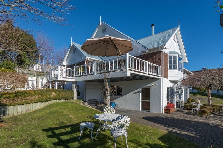 Photo of property in 8 Kapua Place, Taupo, 3330