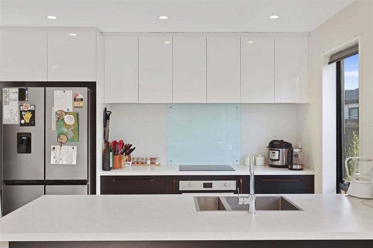 Photo of property in 15 Romney Drive, Belfast, Christchurch, 8051