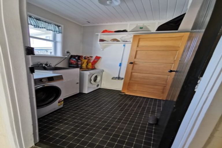 Photo of property in 48 Russell Road, Marewa, Napier, 4110