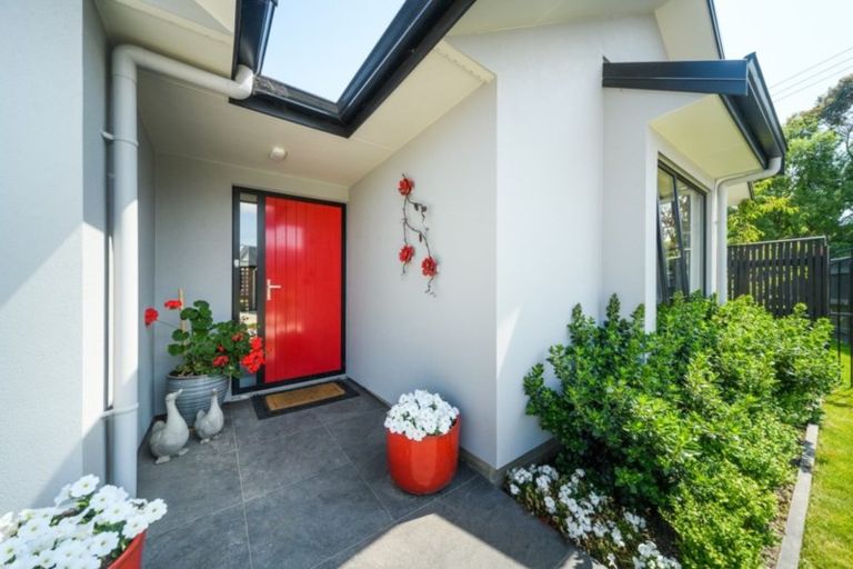 Photo of property in 7 Butler Place, Fitzherbert, Palmerston North, 4410