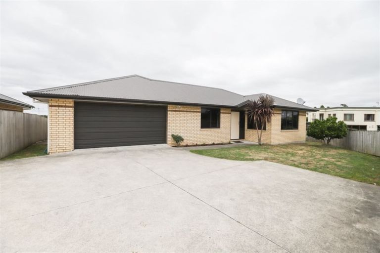 Photo of property in 11b Sharaleigh Place, Grandview Heights, Hamilton, 3200