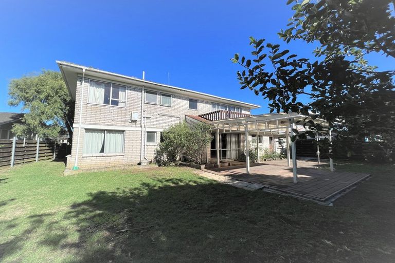 Photo of property in 94 Crawford Avenue, Mangere Bridge, Auckland, 2022