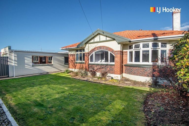 Photo of property in 1 Bruce Street, Mosgiel, 9024