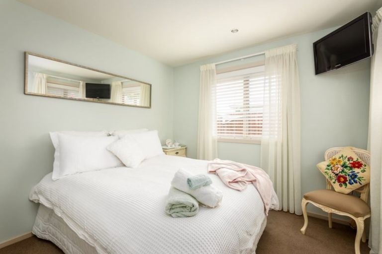 Photo of property in 2/49 Gardiners Road, Bishopdale, Christchurch, 8051