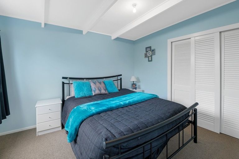 Photo of property in 122 Seabury Avenue, Foxton Beach, Foxton, 4815