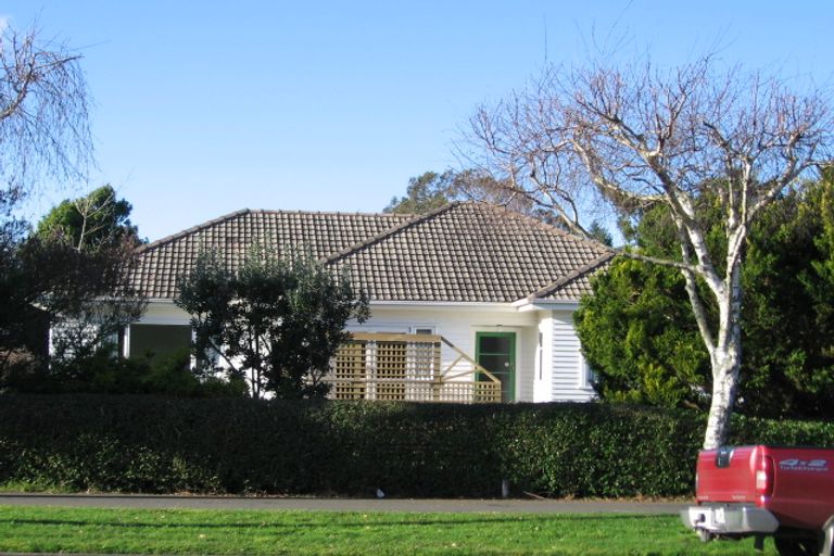 Photo of property in 22 Sandwich Road, St Andrews, Hamilton, 3200