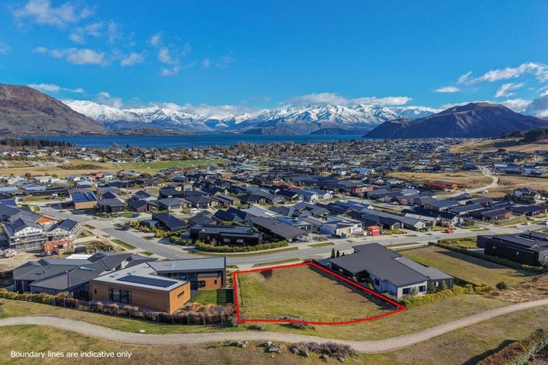 Photo of property in 15 The Heights Avenue, Wanaka, 9305