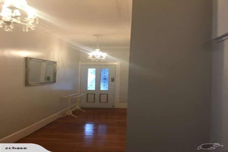 Photo of property in 96 George Street, Hikurangi, 0114