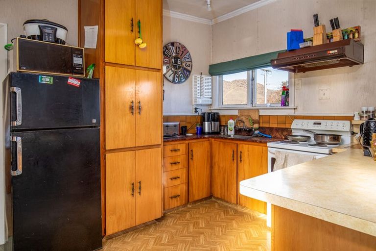 Photo of property in 11 Ortive Street, Cromwell, 9310