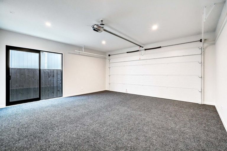 Photo of property in 1 Sails Road, Hobsonville, 0616