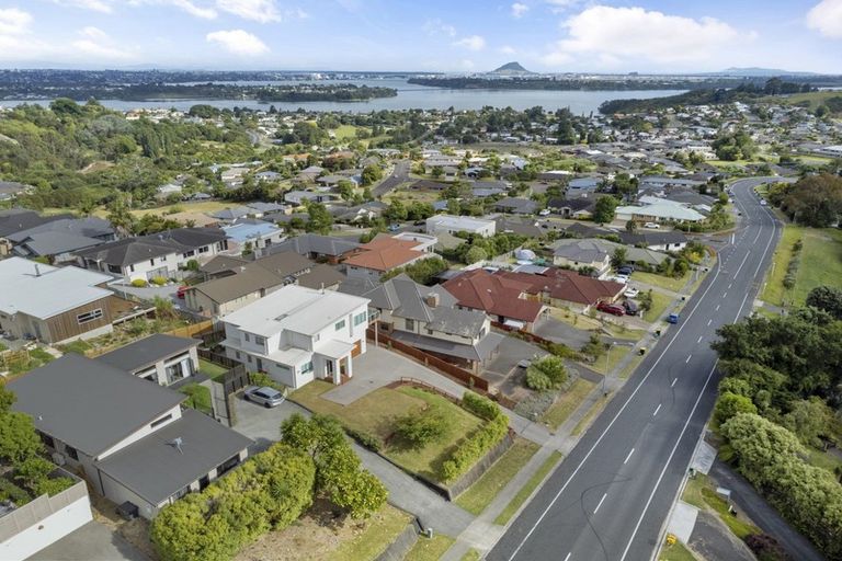 Photo of property in 72 Waikite Road, Welcome Bay, Tauranga, 3112