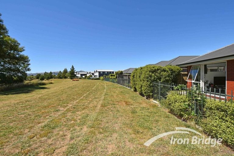 Photo of property in 18a Date Crescent, Aidanfield, Christchurch, 8025