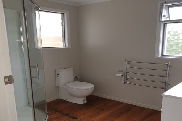 Photo of property in 26 Beach Road, Glenbrook, Waiuku, 2681