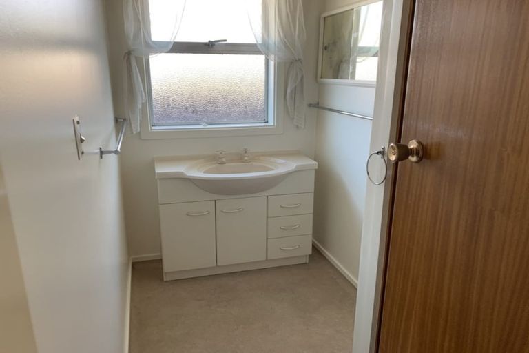 Photo of property in 5 Pahau Place, Cracroft, Christchurch, 8025