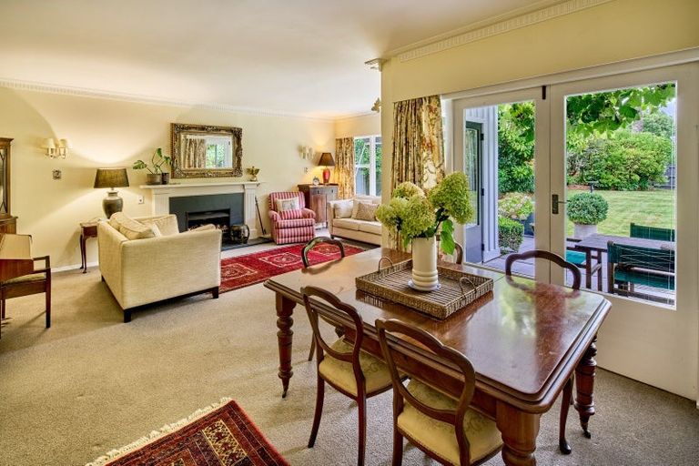 Photo of property in 295 Fergusson Drive, Heretaunga, Upper Hutt, 5018