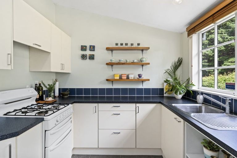 Photo of property in 8 Royal Street, Berhampore, Wellington, 6023