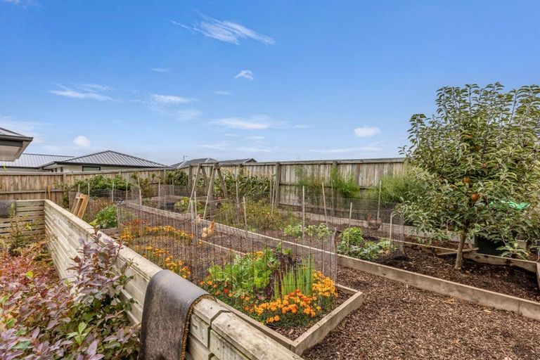 Photo of property in 36 Marcoola Drive, Rolleston, 7614