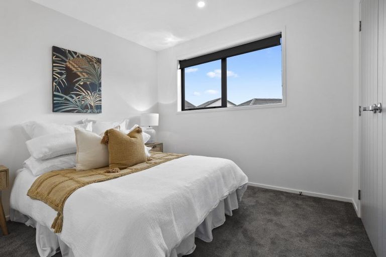 Photo of property in 43 Te Paea Avenue, Karaka, 2124