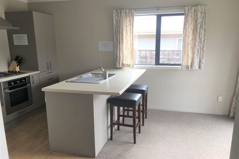 Photo of property in 2/27 Hogan Street, Hamilton East, Hamilton, 3216