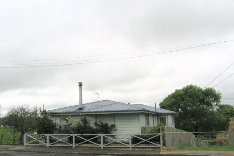 Photo of property in 28 Aorangi Road, Paeroa, 3600
