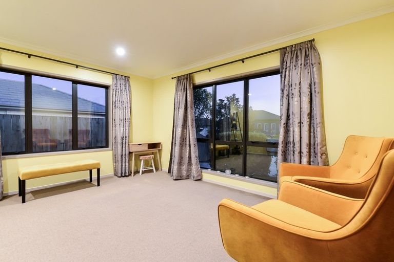 Photo of property in 14 Trauzer Place, Flagstaff, Hamilton, 3210