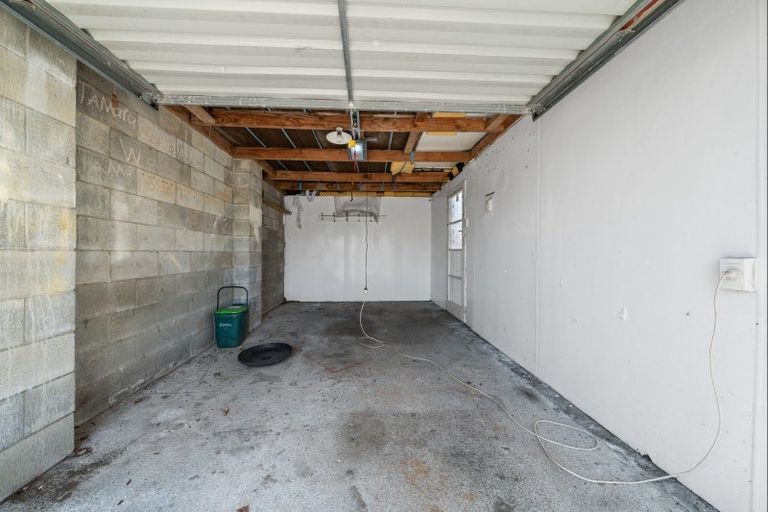 Photo of property in 124d Govett Avenue, Frankleigh Park, New Plymouth, 4310