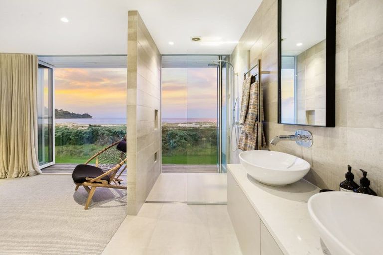 Photo of property in 18 Lagoon Way, Omaha, Warkworth, 0986