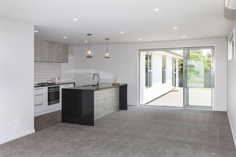 Photo of property in 25 Kingsbridge West, Burwood, Christchurch, 8083