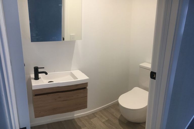 Photo of property in 30 Harley Road, Hauraki, Auckland, 0622