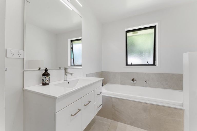 Photo of property in 81 Halls Road, Pahiatua, 4910