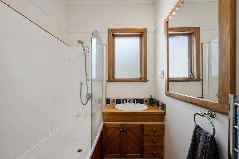 Photo of property in 29 Karamu Street, Ngaio, Wellington, 6035