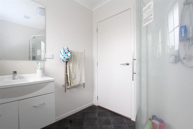 Photo of property in 10 Chiefs Court, Hamilton East, Hamilton, 3216