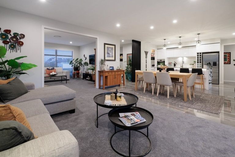 Photo of property in 39 Montiicola Drive, Papamoa Beach, Papamoa, 3118