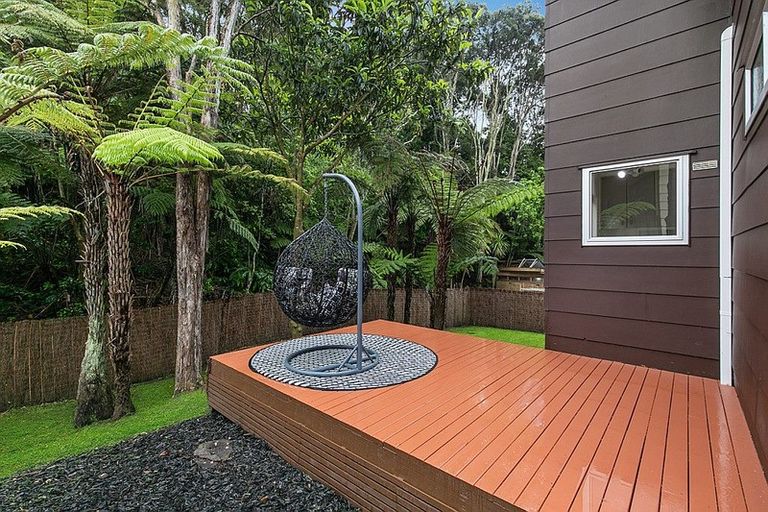 Photo of property in 29 Wirihana Road, Titirangi, Auckland, 0604