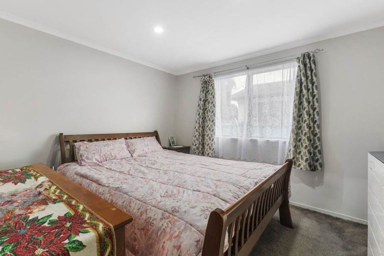 Photo of property in 2/331 Weymouth Road, Weymouth, Auckland, 2103