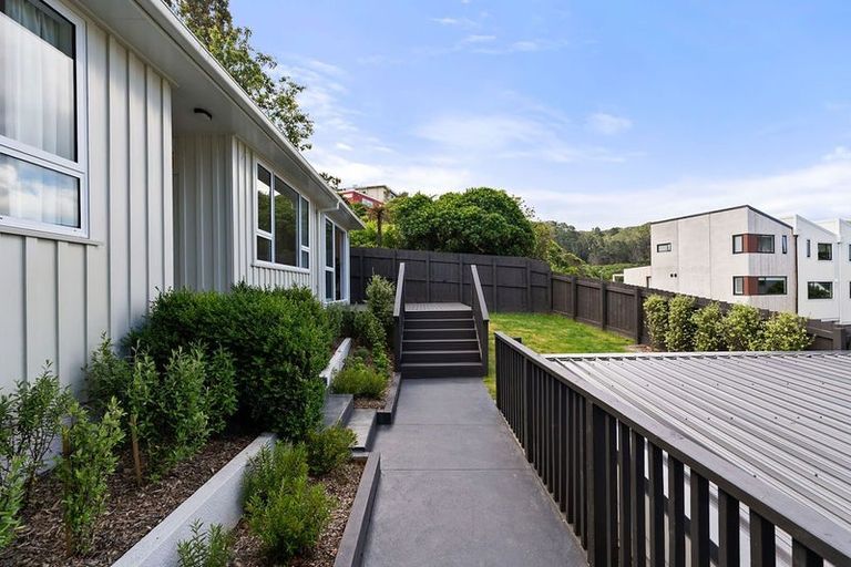 Photo of property in 3 Makara Road, Karori, Wellington, 6012